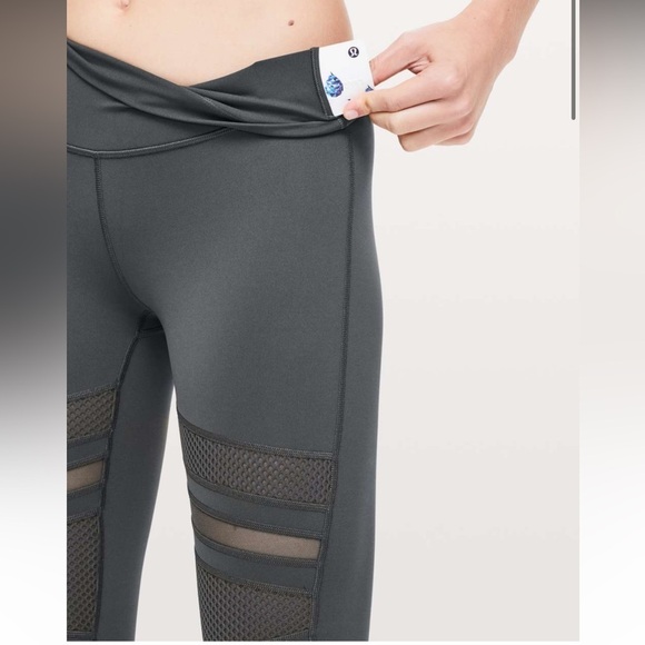 Lululemon Wunder Under High-Rise Tight *Mix & Mesh 28" Melanite | size 10 - Picture 12 of 12
